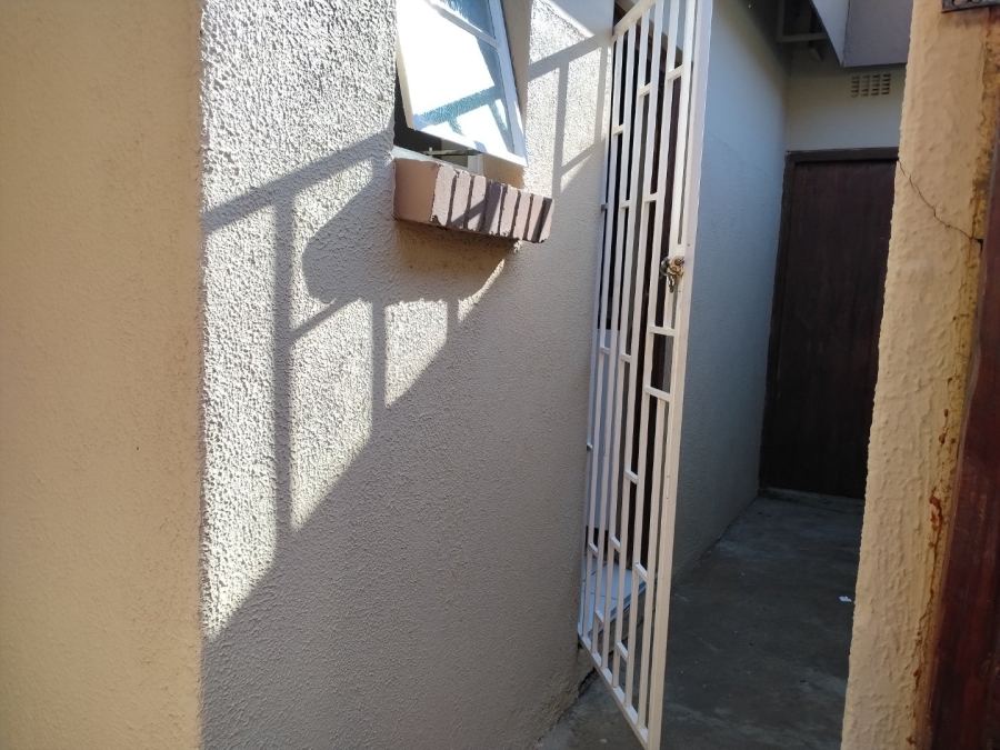 5 Bedroom Property for Sale in Bayswater Free State
